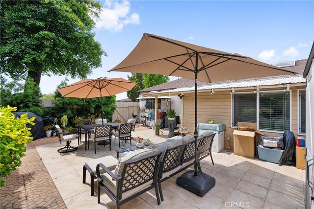 2011 W Katella, Anaheim, CA 92804