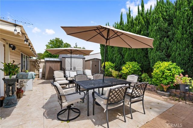 2011 W Katella, Anaheim, CA 92804