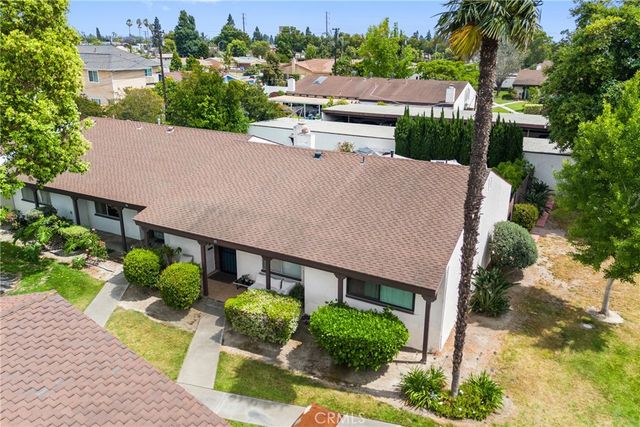 2011 W Katella, Anaheim, CA 92804