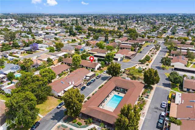 2011 W Katella, Anaheim, CA 92804