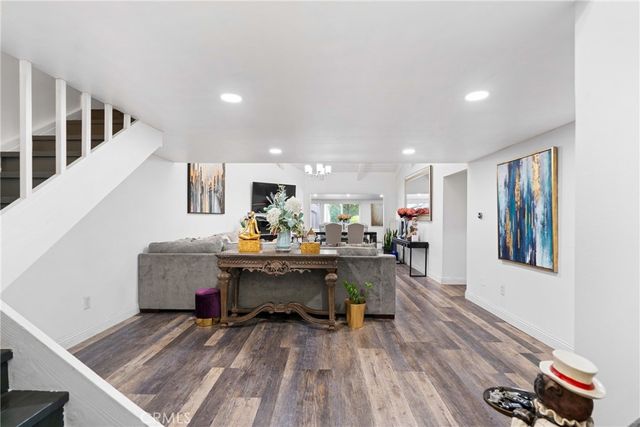 2011 W Katella, Anaheim, CA 92804