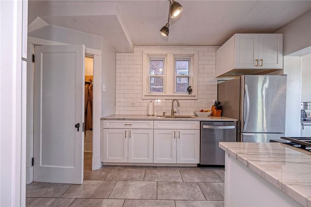 1020 Chelton Ave, Brookline, PA 15226