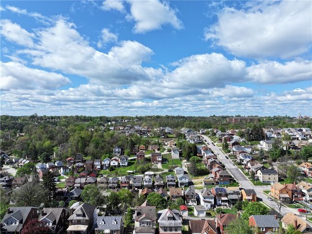 1020 Chelton Ave, Brookline, PA 15226