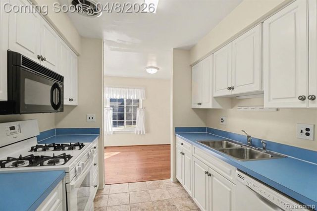 1813 Wickham Street, Royal Oak, MI 48073