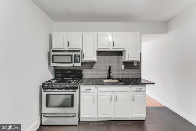 2507 SEPVIVA ST, Philadelphia, PA 19125