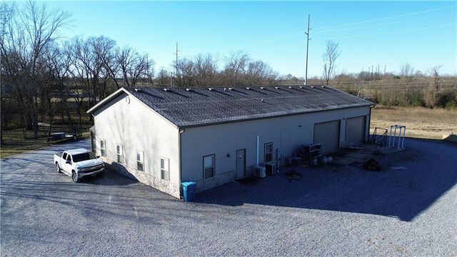 1801 SW Palmer Creek, Bentonville, AR 72713