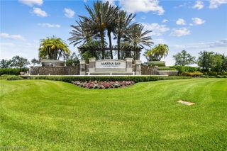 11541 Stonecreek CIR W, Fort Myers, FL 33913