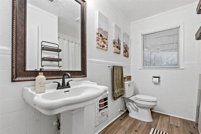 1710 Cavitt Avenue, Bryan, TX 77801