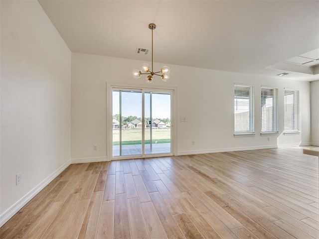 225 Sage Brush Way, Edmond, OK 73025