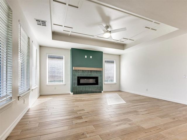 225 Sage Brush Way, Edmond, OK 73025