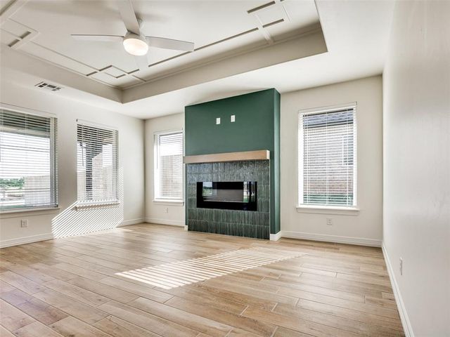 225 Sage Brush Way, Edmond, OK 73025