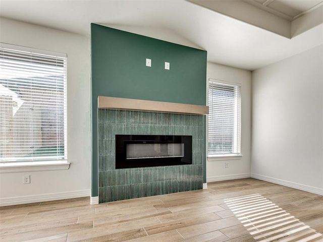 225 Sage Brush Way, Edmond, OK 73025