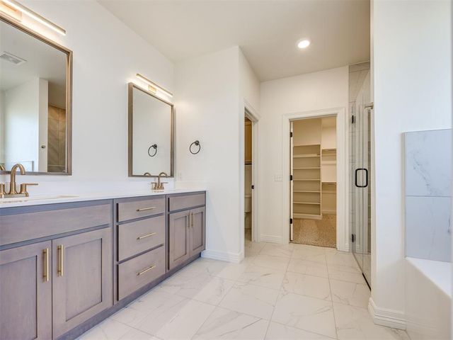 225 Sage Brush Way, Edmond, OK 73025