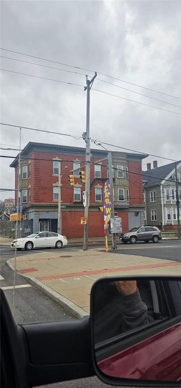 398 Broadway 3F, Providence, RI 02860