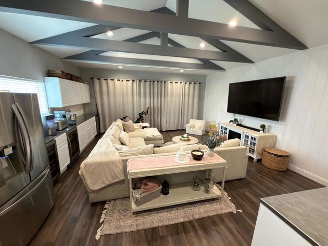 1268 La Mirada Drive, Salinas, CA 93901
