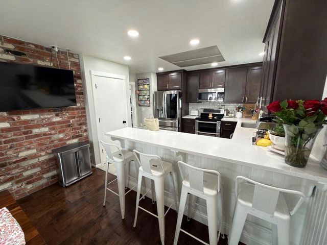 1268 La Mirada Drive, Salinas, CA 93901
