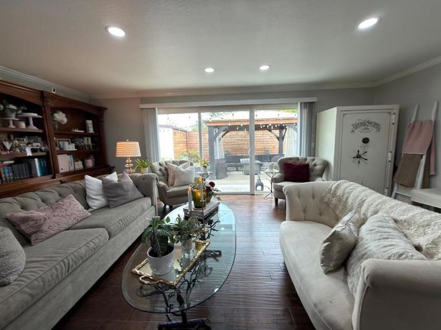 1268 La Mirada Drive, Salinas, CA 93901