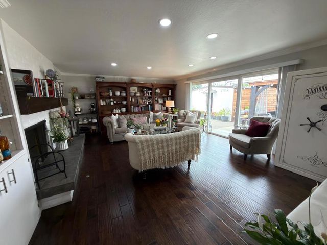 1268 La Mirada Drive, Salinas, CA 93901