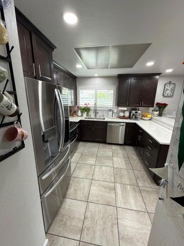 1268 La Mirada Drive, Salinas, CA 93901