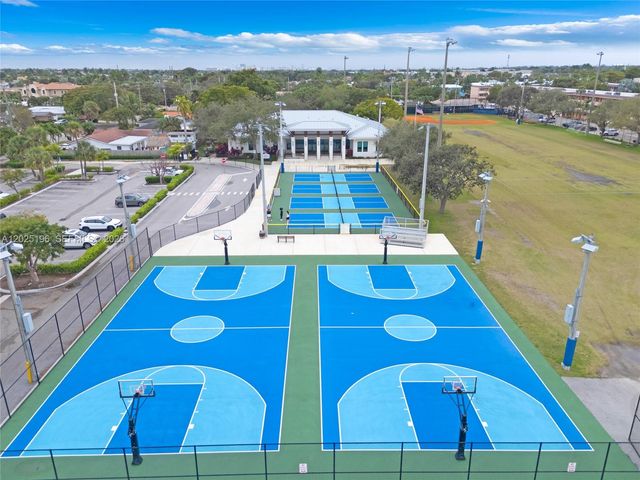 4502 N Federal Hwy 167H, Lighthouse Point, FL 33064
