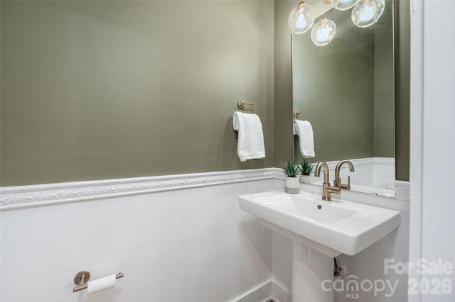 920 Van Every Street, Charlotte, NC 28205
