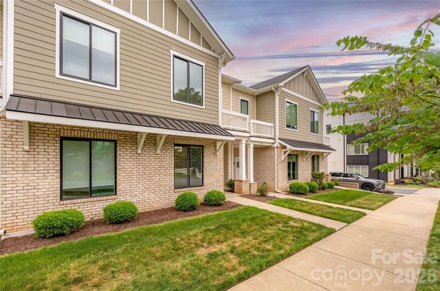 920 Van Every Street, Charlotte, NC 28205