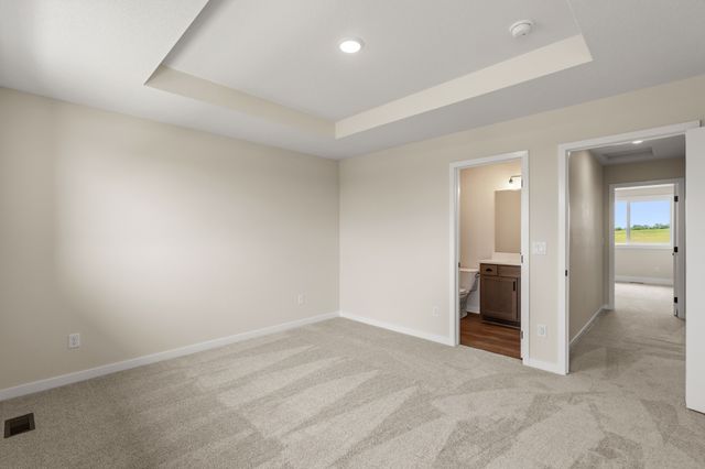 909 Percheron Lane, Norwalk, IA 50211