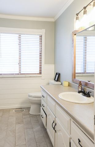 2325 W Alta Street, Springfield, MO 65810