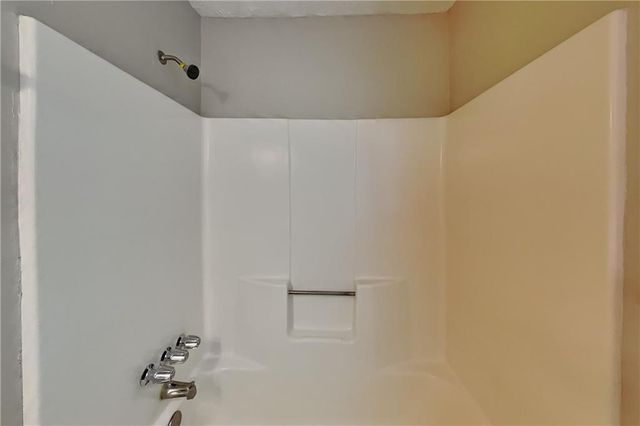 101 Chantilly Lane, Lawrenceville, GA 30043