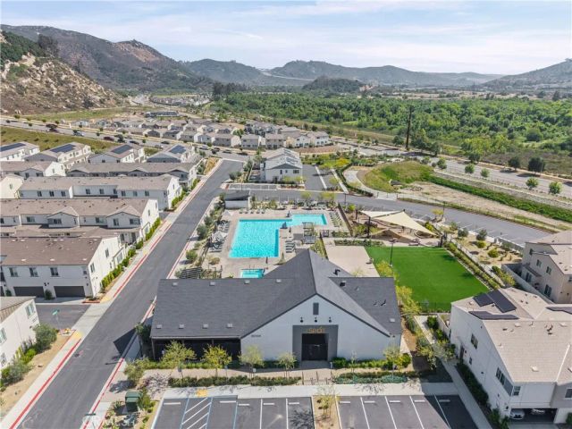 35172 Grove, Fallbrook, CA 92028