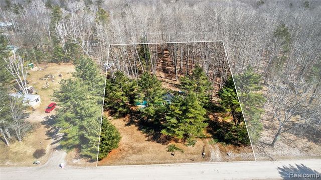 2633 S Stevens Road, Greenbush, MI 48738