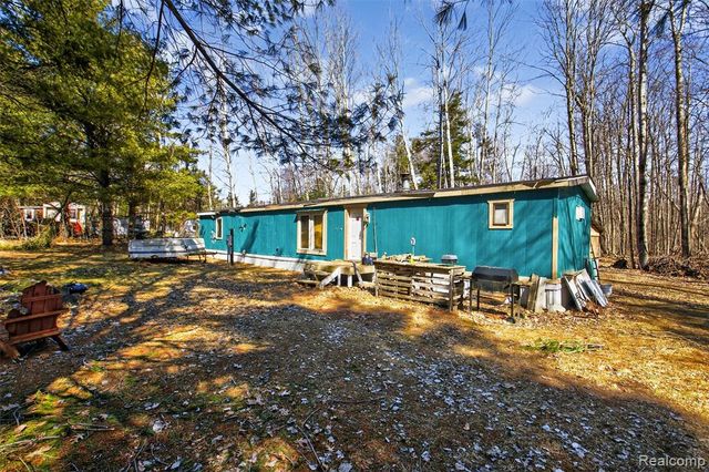 2633 S Stevens Road, Greenbush, MI 48738