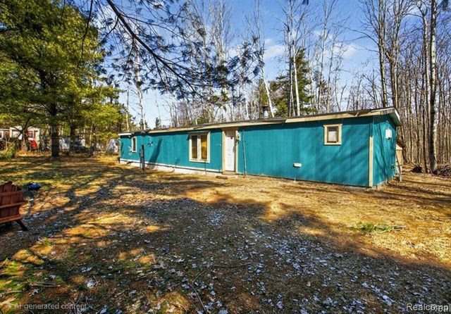 2633 S Stevens Road, Greenbush, MI 48738