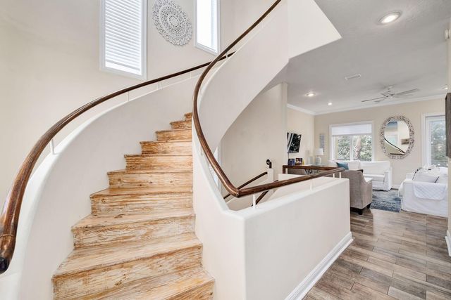 64 Terra Cotta Way, Destin, FL 32541