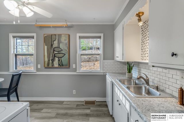 1340 S 51st Avenue, Omaha, NE 68106