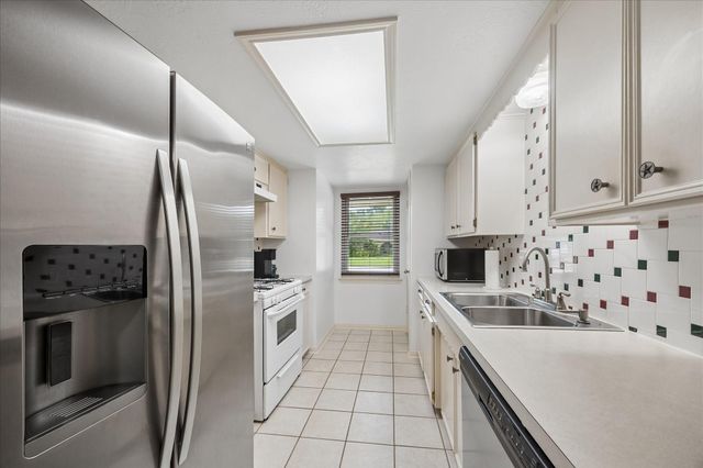 13626 Greenridge Drive, Sugar Land, TX 77498