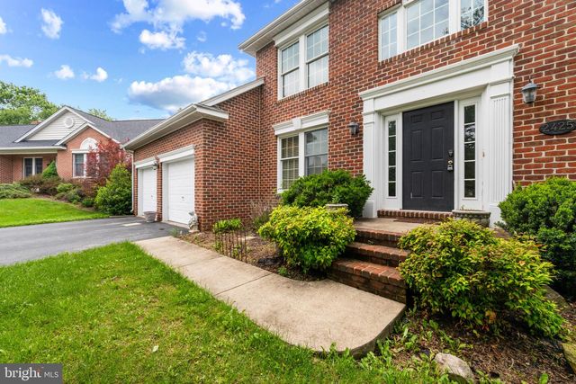 2425 HUNTERS CHASE CT, Frederick, MD 21702