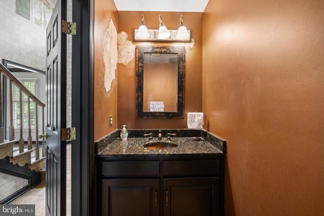 2425 HUNTERS CHASE CT, Frederick, MD 21702
