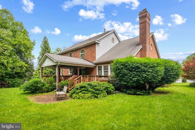 2425 HUNTERS CHASE CT, Frederick, MD 21702