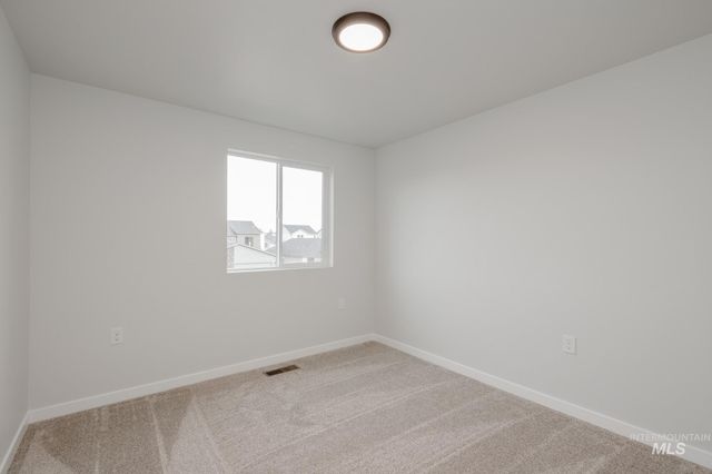 8382 E Cool River Lp, Nampa, ID 83687