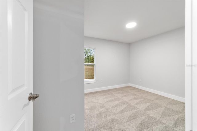 3 FISHER TRACE COURSE, Ocklawaha, FL 32179