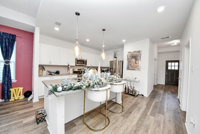 9447 Klein Lane, Houston, TX 77044