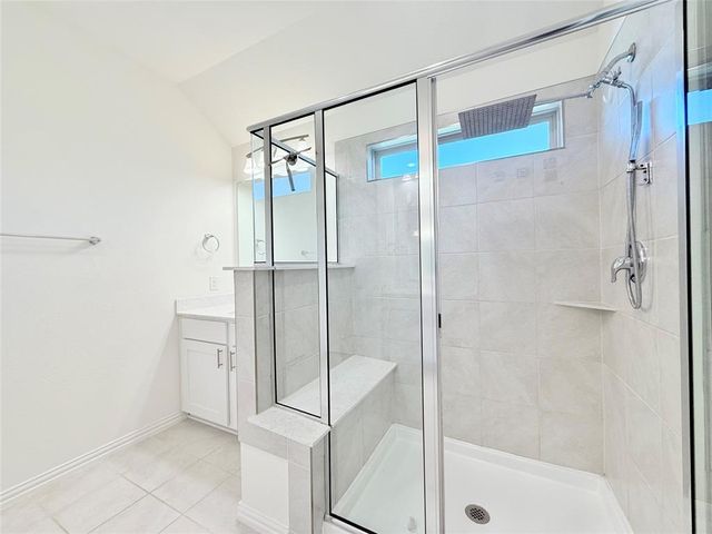 1336 Morning View RD, Georgetown, TX 78628