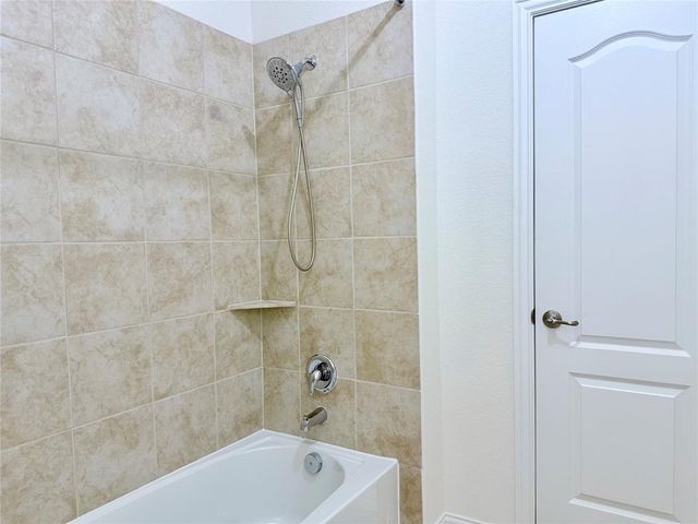 1336 Morning View RD, Georgetown, TX 78628