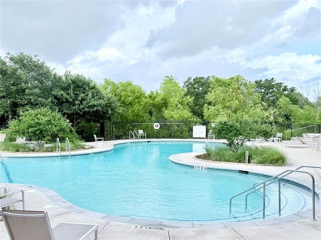 1336 Morning View RD, Georgetown, TX 78628