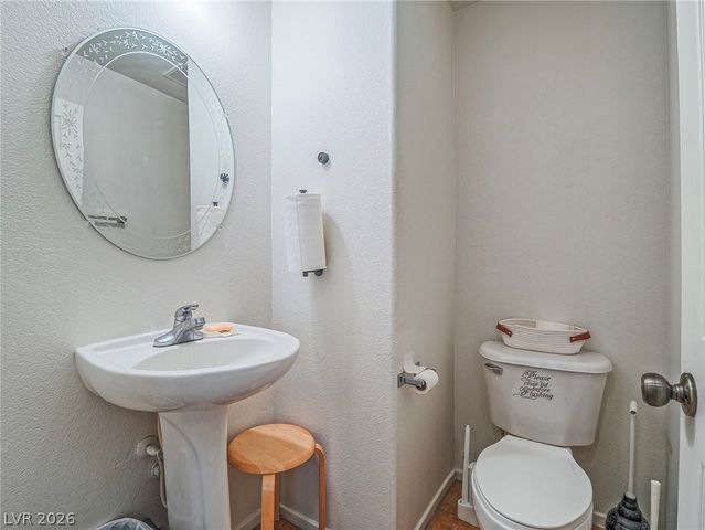 6581 Sunset Pines Street, Las Vegas, NV 89148