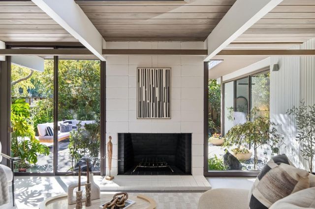 3964 Nelson Court, Palo Alto, CA 94306