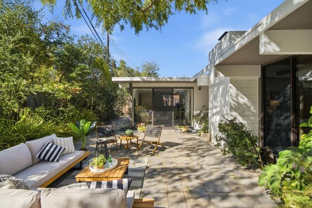 3964 Nelson Court, Palo Alto, CA 94306