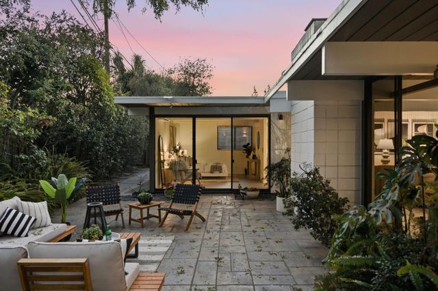 3964 Nelson Court, Palo Alto, CA 94306