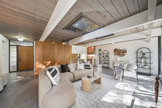 3964 Nelson Court, Palo Alto, CA 94306
